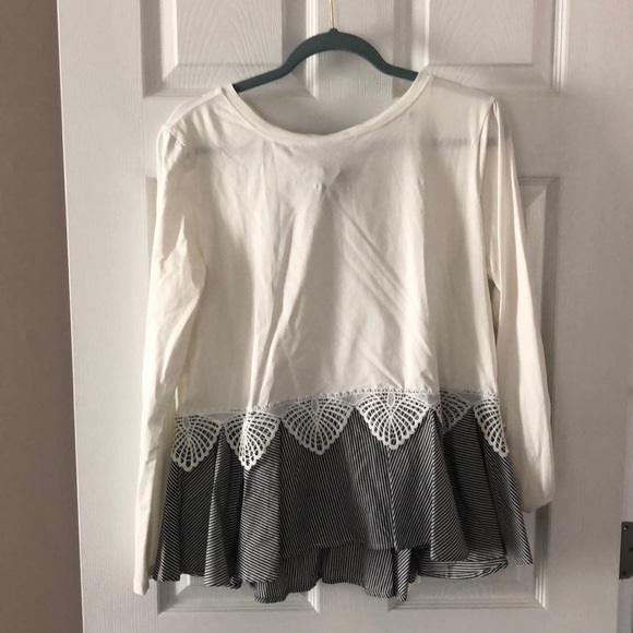 SHEIN Tops - Cute top